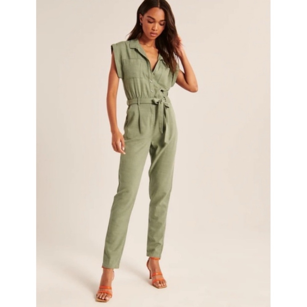 Abercrombie & Fitch Olive Green Utility Jumpsuit